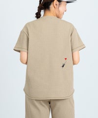 モデル着用画像（ベージュ）