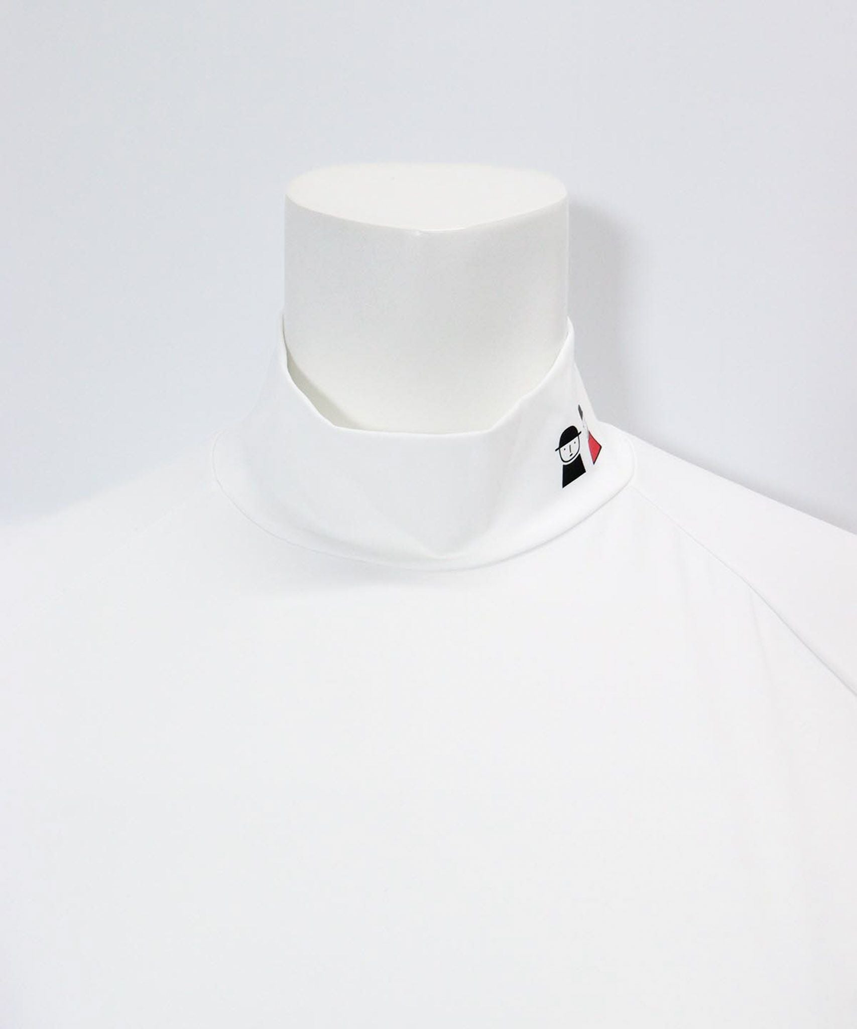 首元（ホワイト）