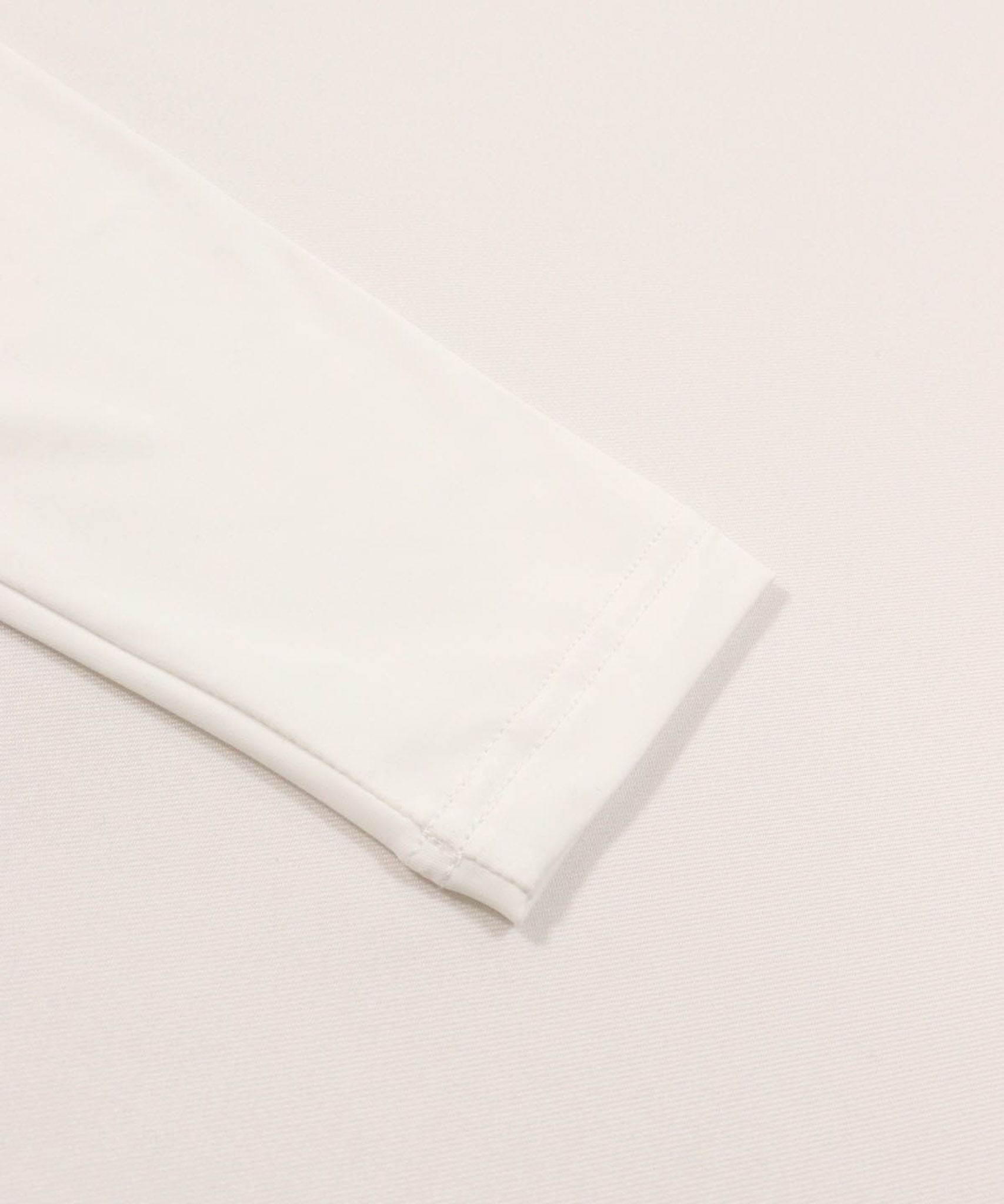 袖口（ホワイト）