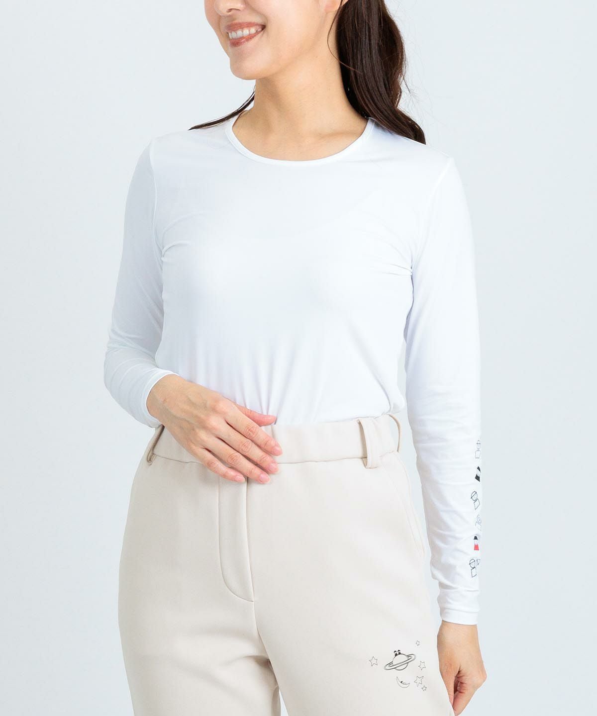 モデル着用画像（ホワイト）