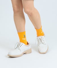 モデル着用画像（ライトオレンジ）