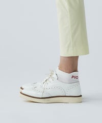 モデル着用画像（ホワイト）