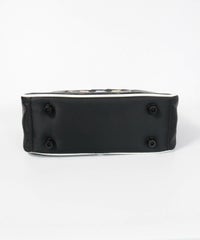 底（ブラック）