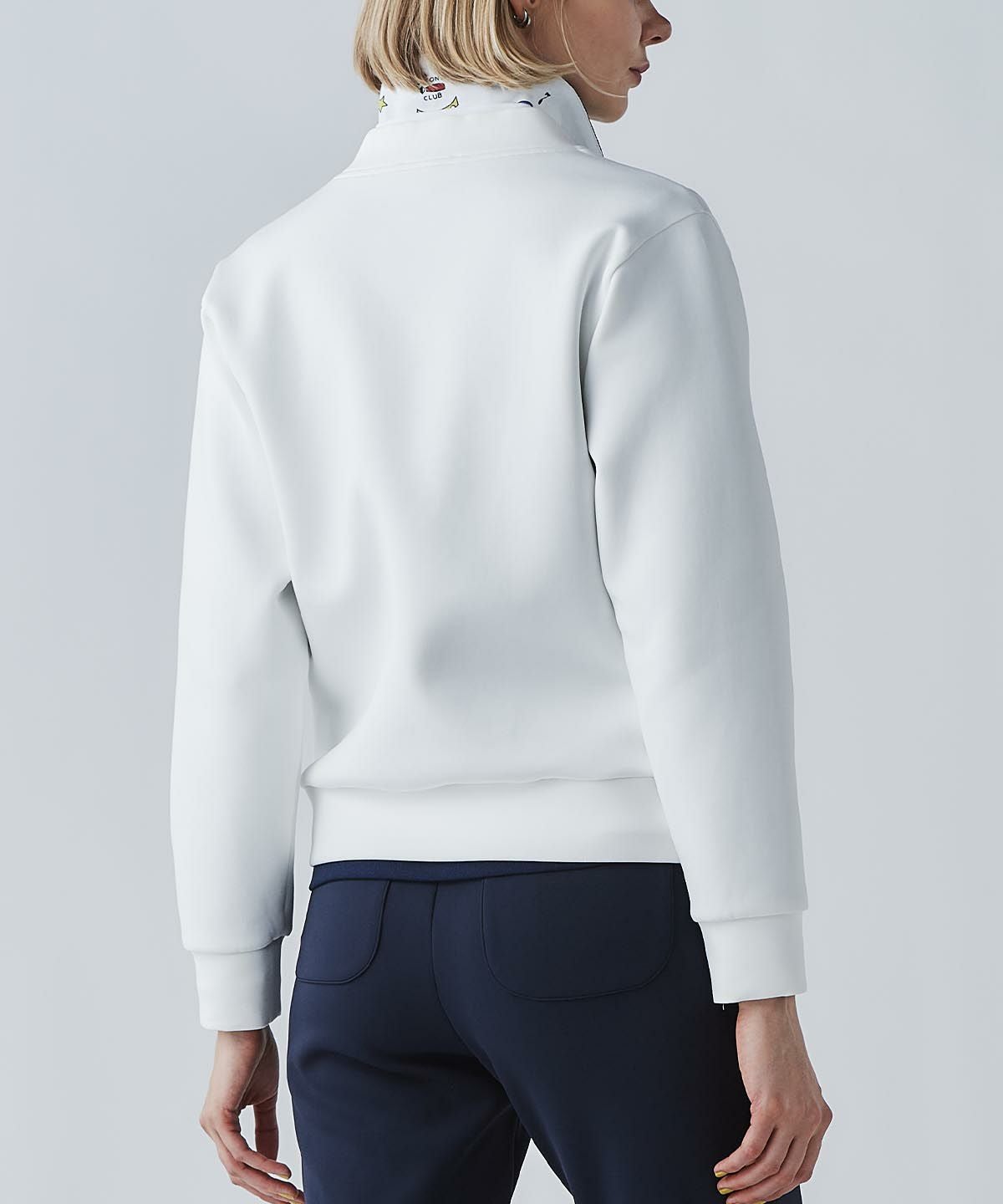 モデル着用画像（ホワイト）