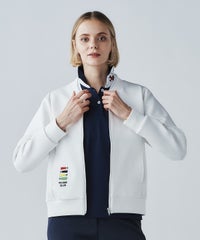 モデル着用画像（ホワイト）