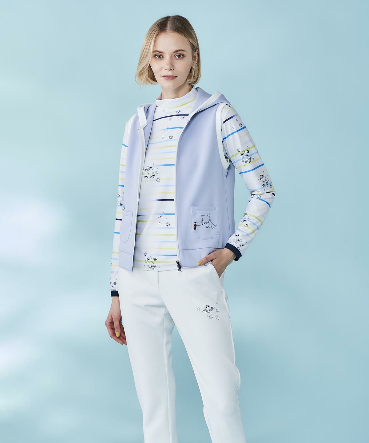 モデル着用画像（ブルー）