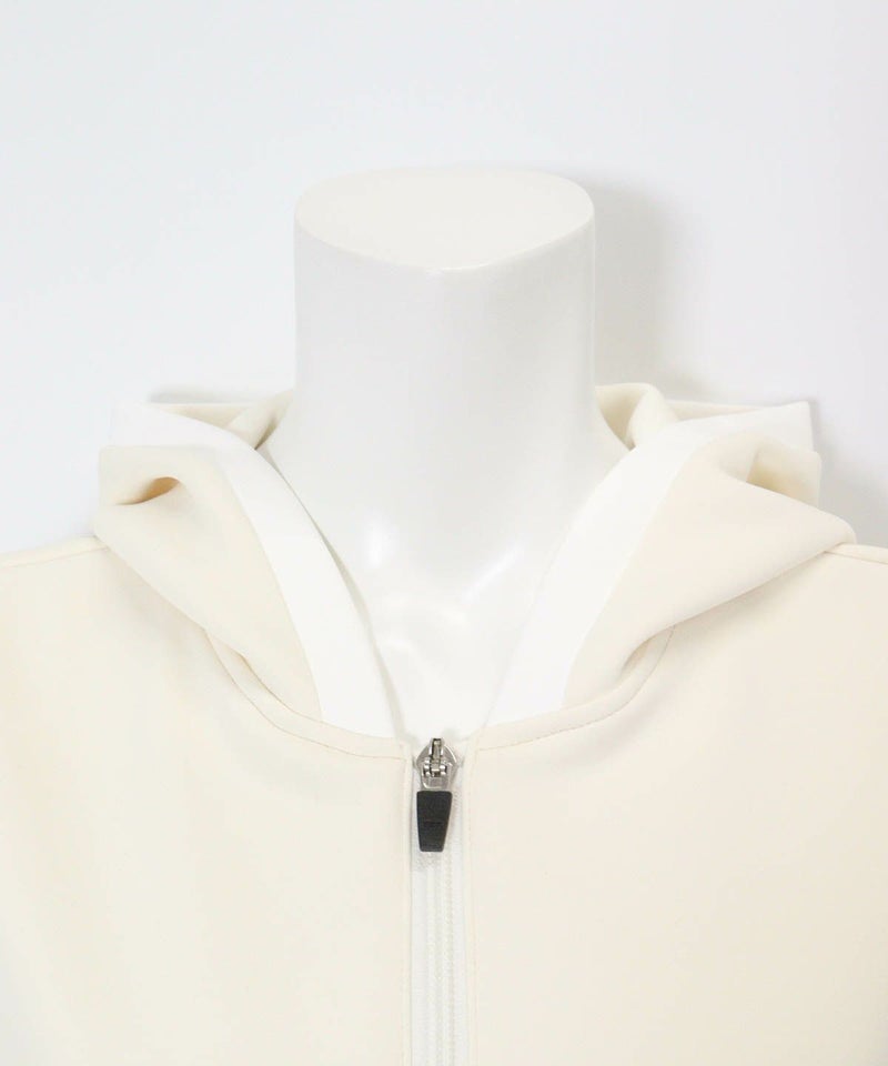 首元（ベージュ）