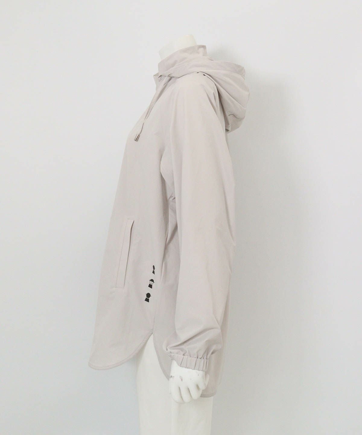 UV撥水フード付ジップブルゾン横（ライトグレー）