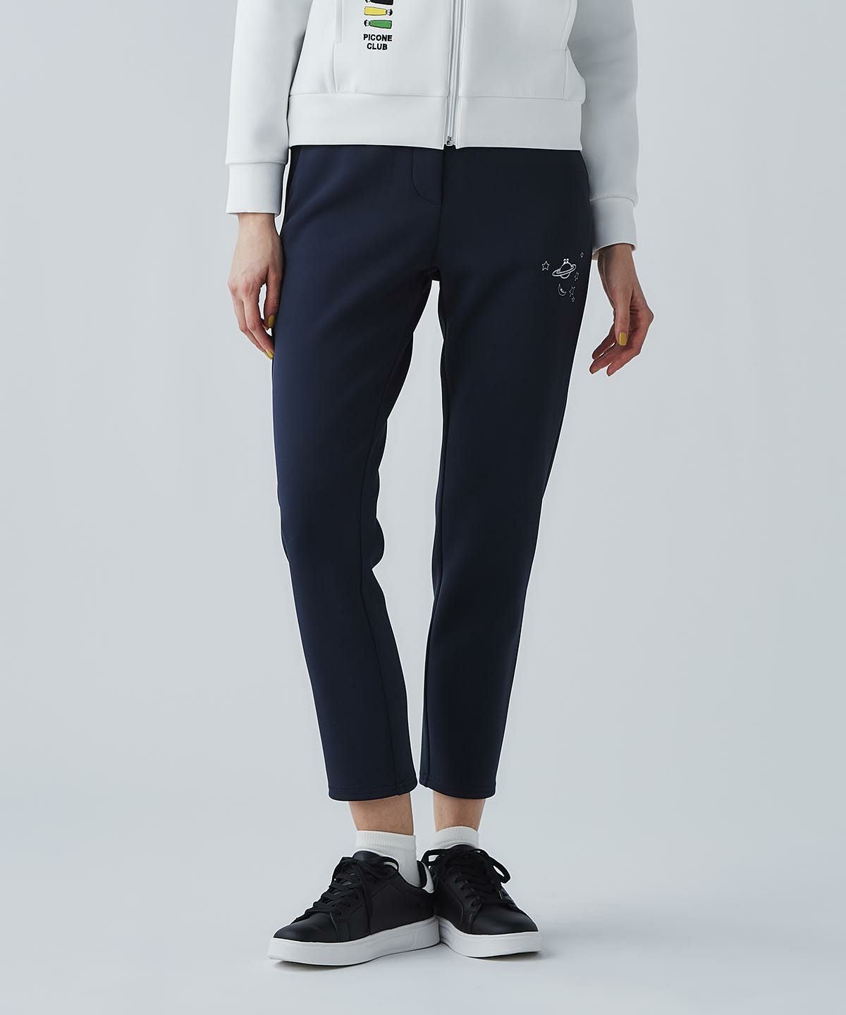 モデル着用画像（ネイビー）