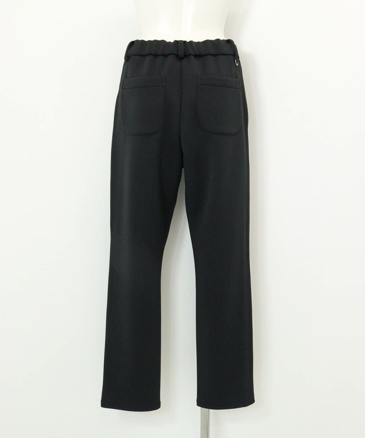 UVダンボールベーシックパンツ後（ブラック）