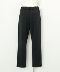 UVダンボールベーシックパンツ後（ブラック）