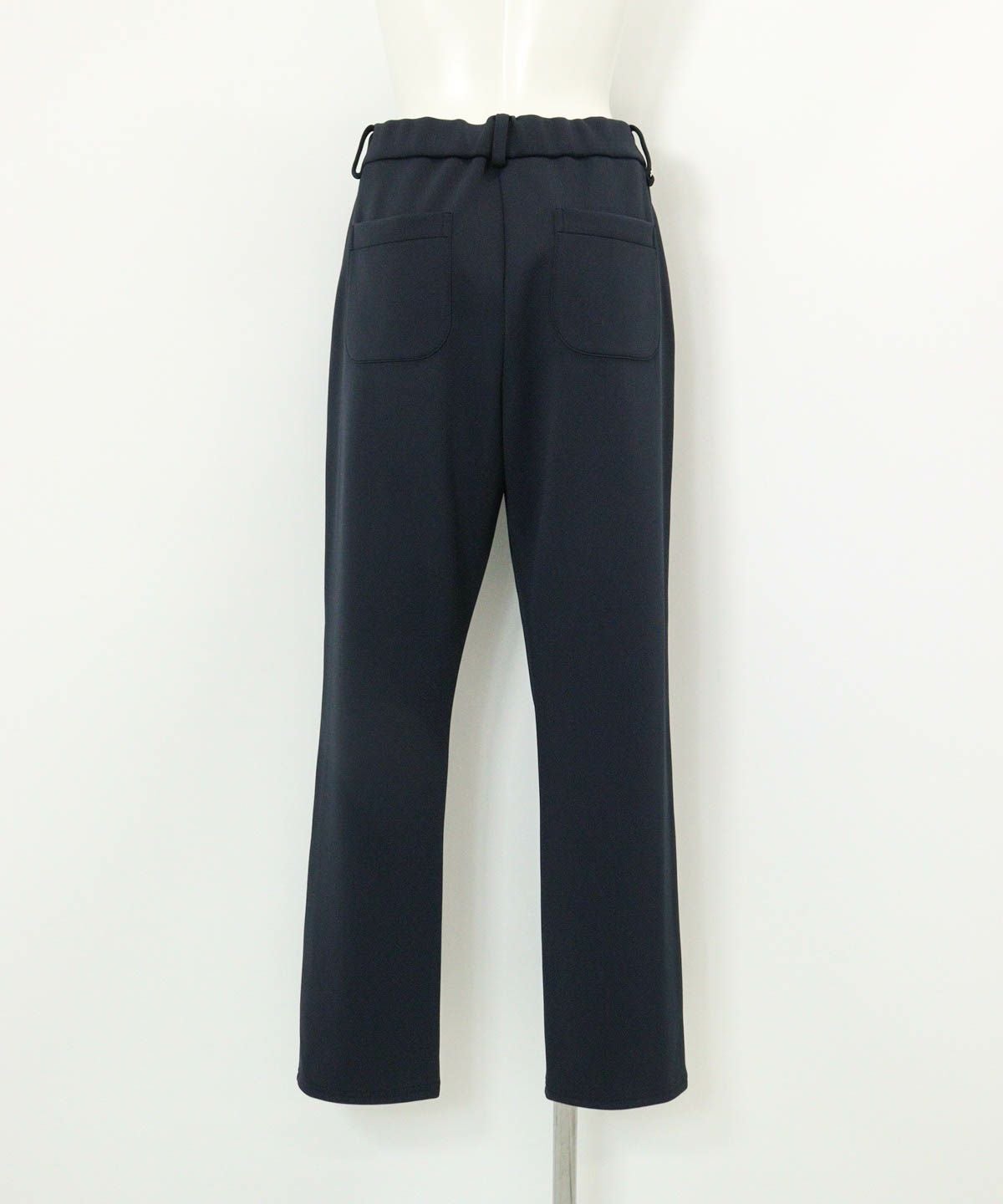 UVダンボールベーシックパンツ後（ネイビー）