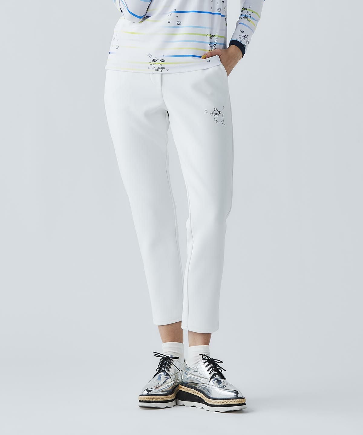 モデル着用画像（ホワイト）