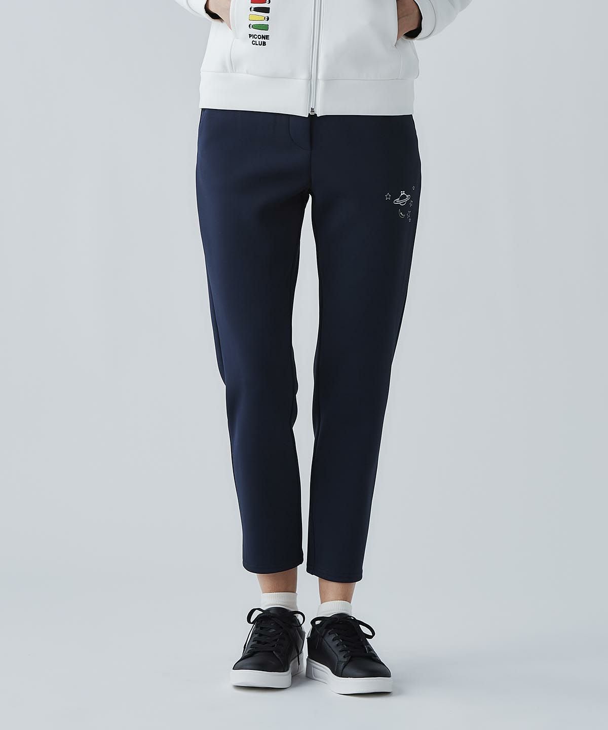 モデル着用画像（ネイビー）