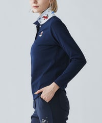 モデル着用画像（ネイビー）