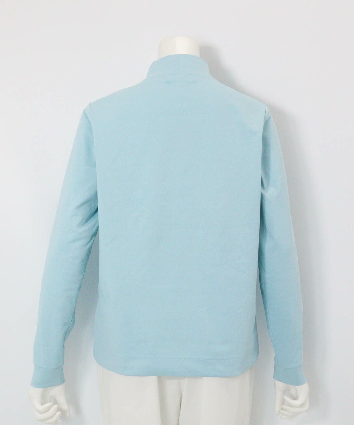 UV速乾ピコスクエア柄プルオーバー後（ライトブルー）