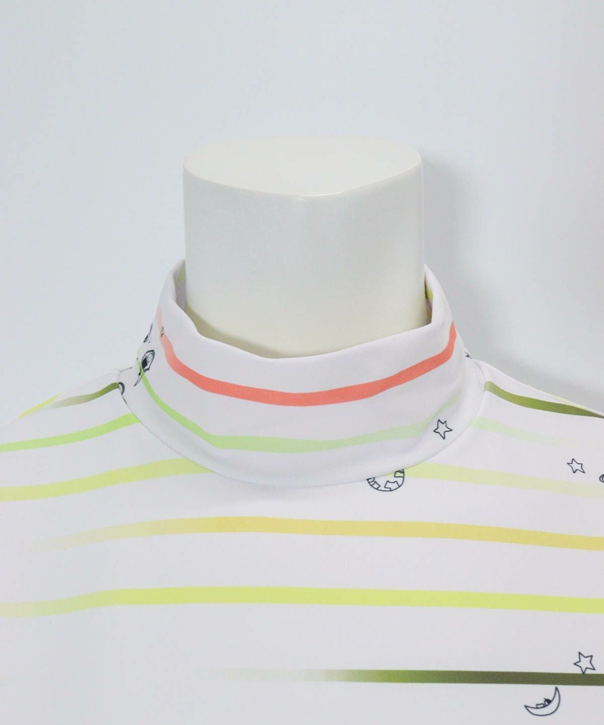 首元（オレンジ）