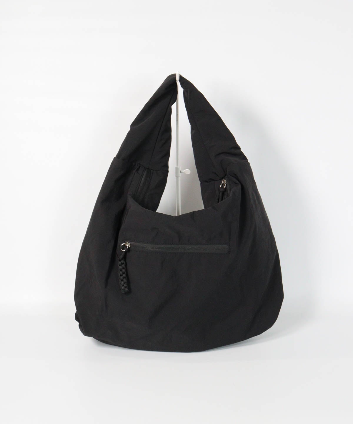 ワンハンドルバッグ＜Medium＞(ブラック)後ろ