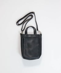 カードポケット付きショルダーバッグ(ブラック)後ろ