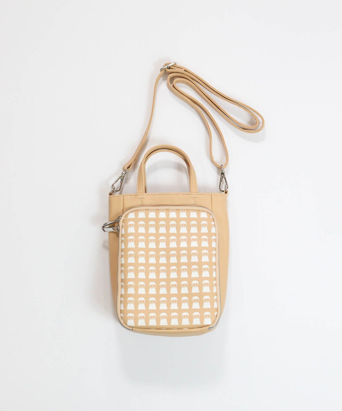 カードポケット付きショルダーバッグ(キャメル)前