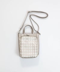 カードポケット付きショルダーバッグ(グレー)前