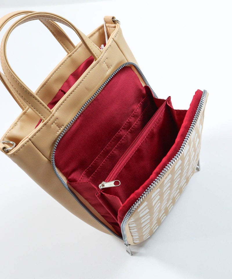 内側(キャメル)