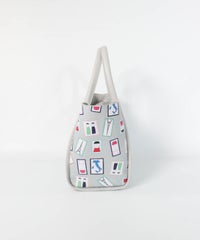 アート総柄トートバッグ（ライトグレー）横