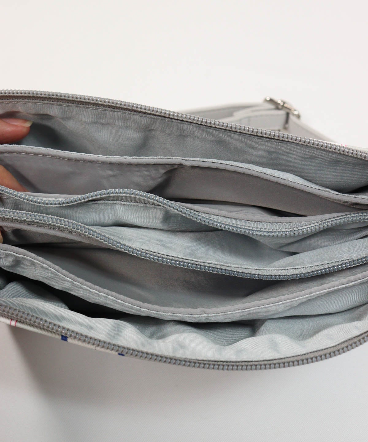 バッグ内部３（ライトグレー）