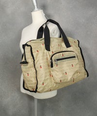 バッグ肩掛けイメージ（ベージュ）