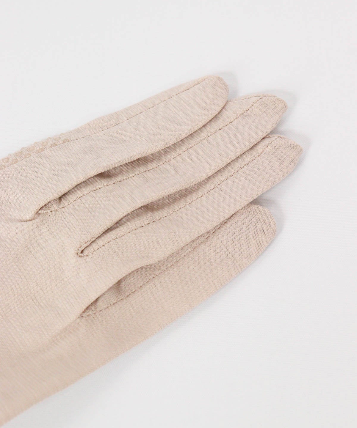 指先アップ(ベージュ)