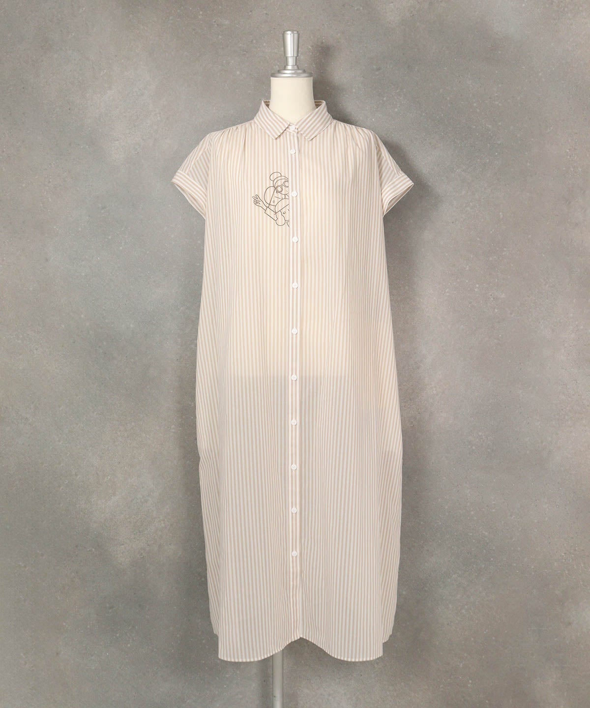 コットン100％ストライプシャツワンピース(ベージュ)前