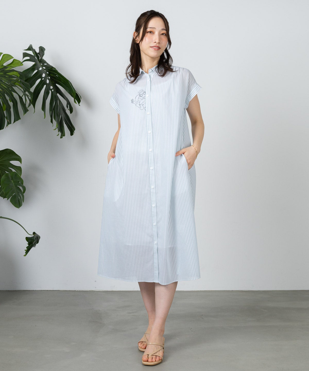 モデル着用画像（ライトグリーン）