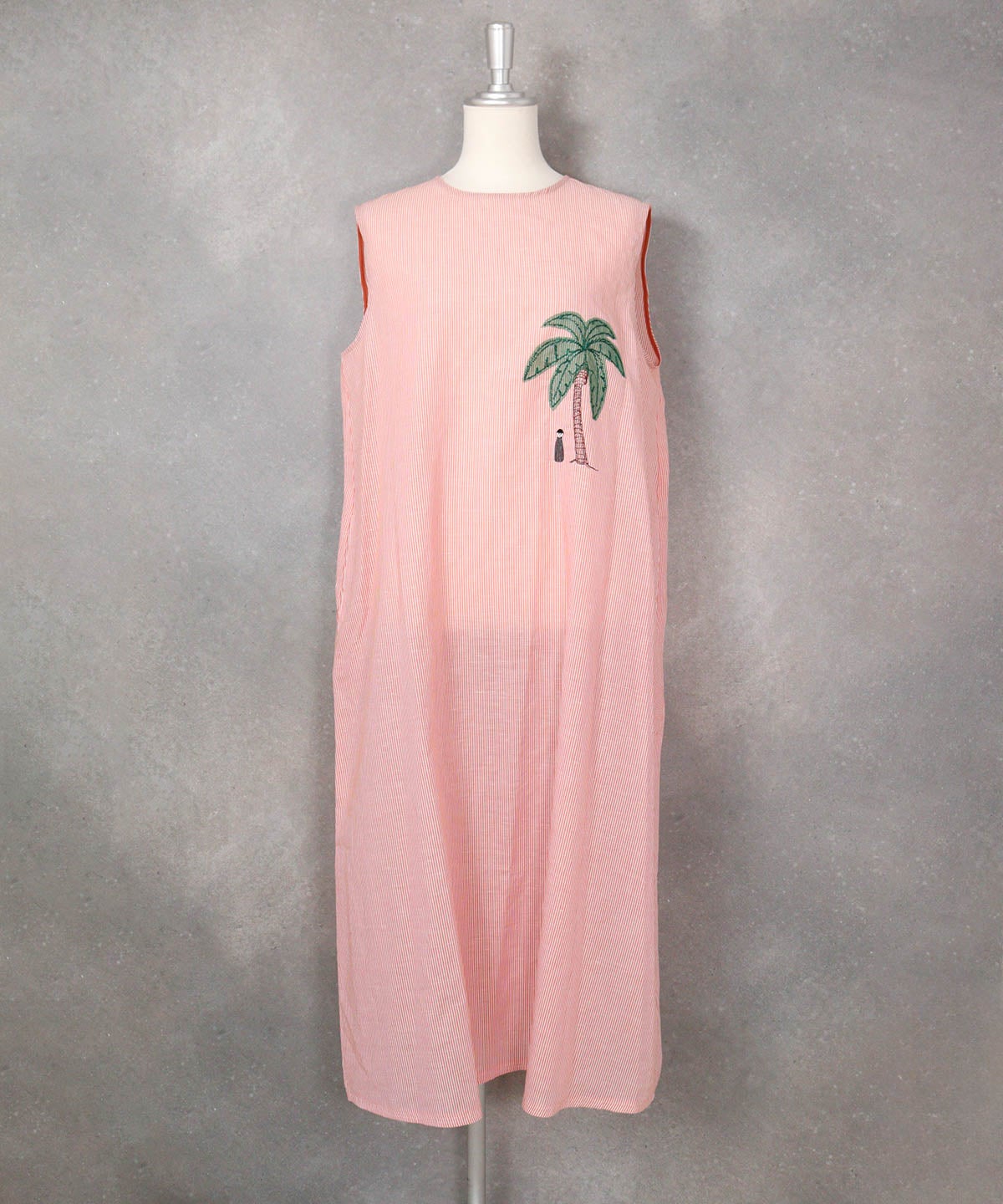 綿麻ストライプノースリワンピース（オレンジ）前