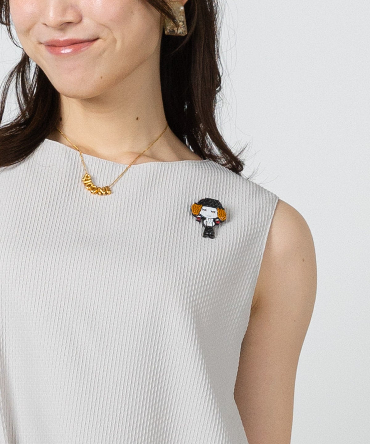 モデル着用画像（ベージュ）