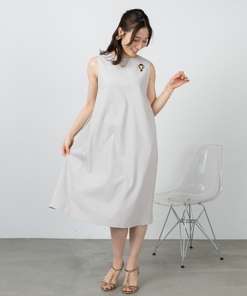 モデル着用画像（ベージュ）