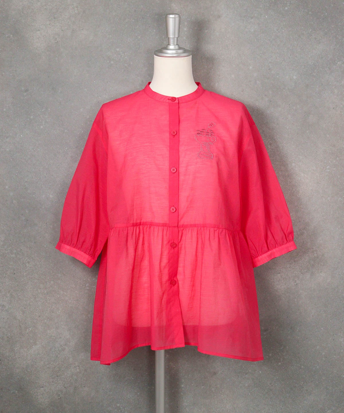 ギャザー切替6分袖ブラウス（ピンク）前