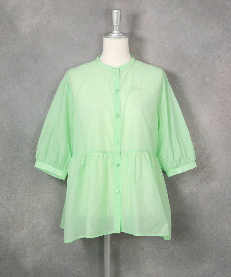 ギャザー切替6分袖ブラウス（ライトグリーン）前
