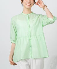 モデル着用画像（ライトグリーン）