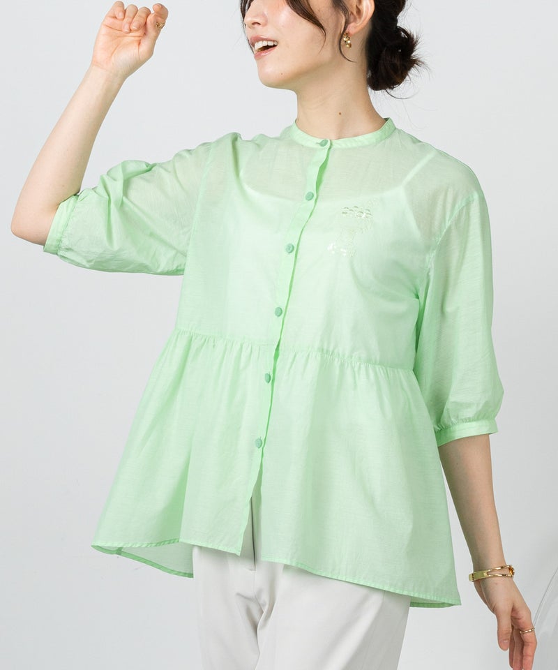 モデル着用画像（ライトグリーン）