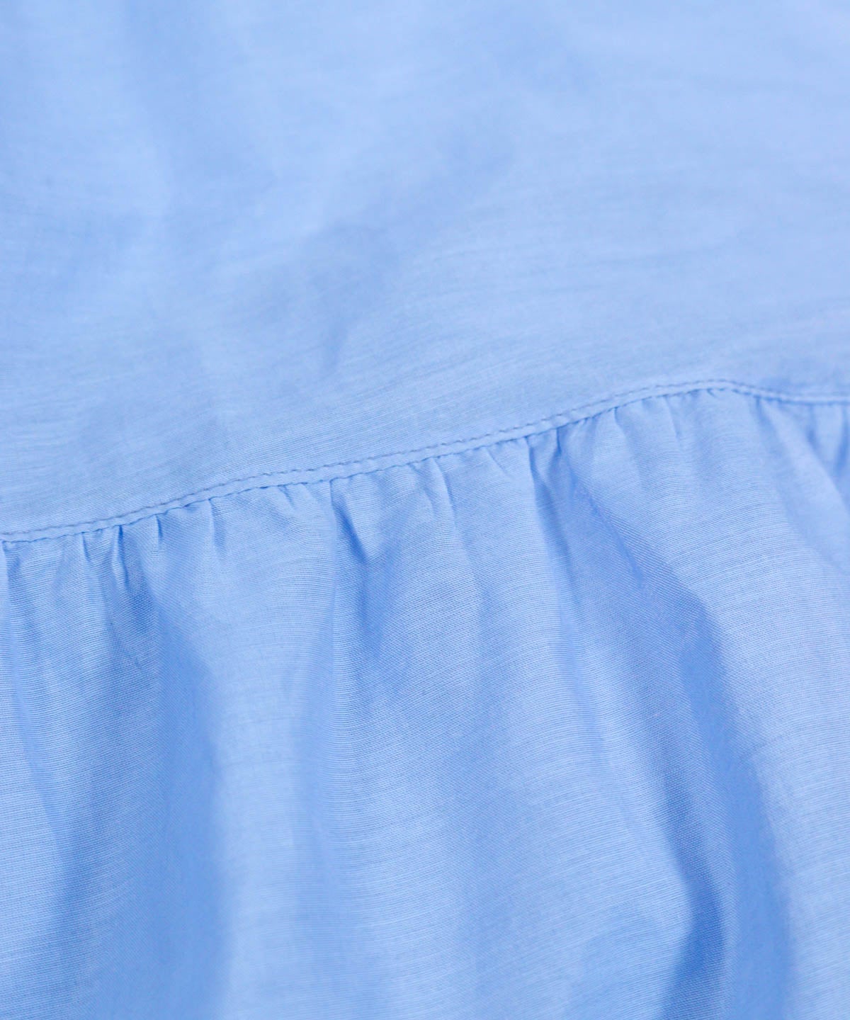 ギャザー切り替え部分（ライトブルー）