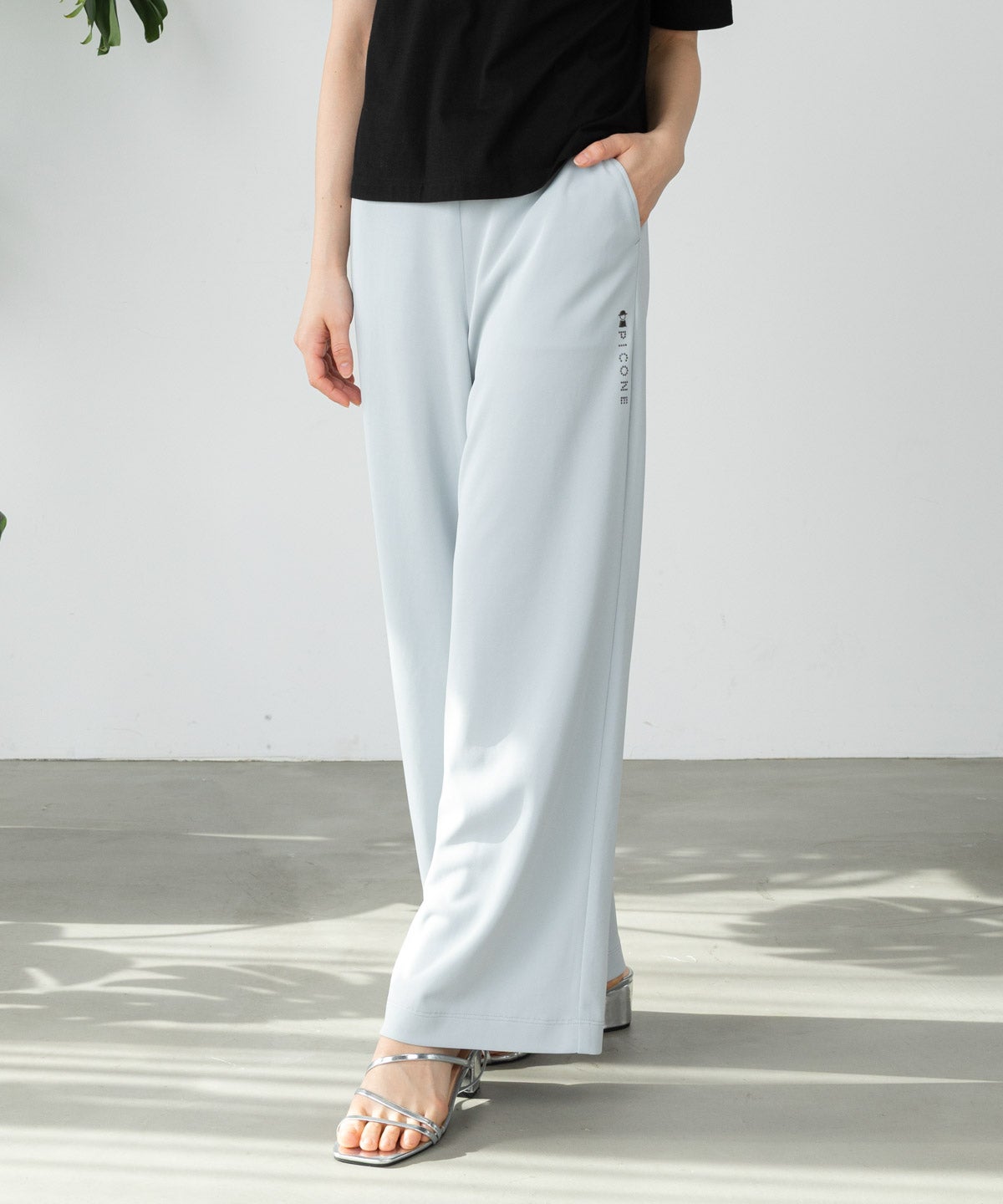 モデル着用画像(ライトグレー)