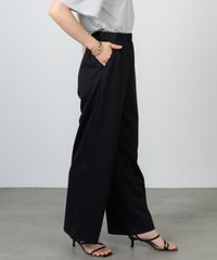 モデル着用画像(ブラック)