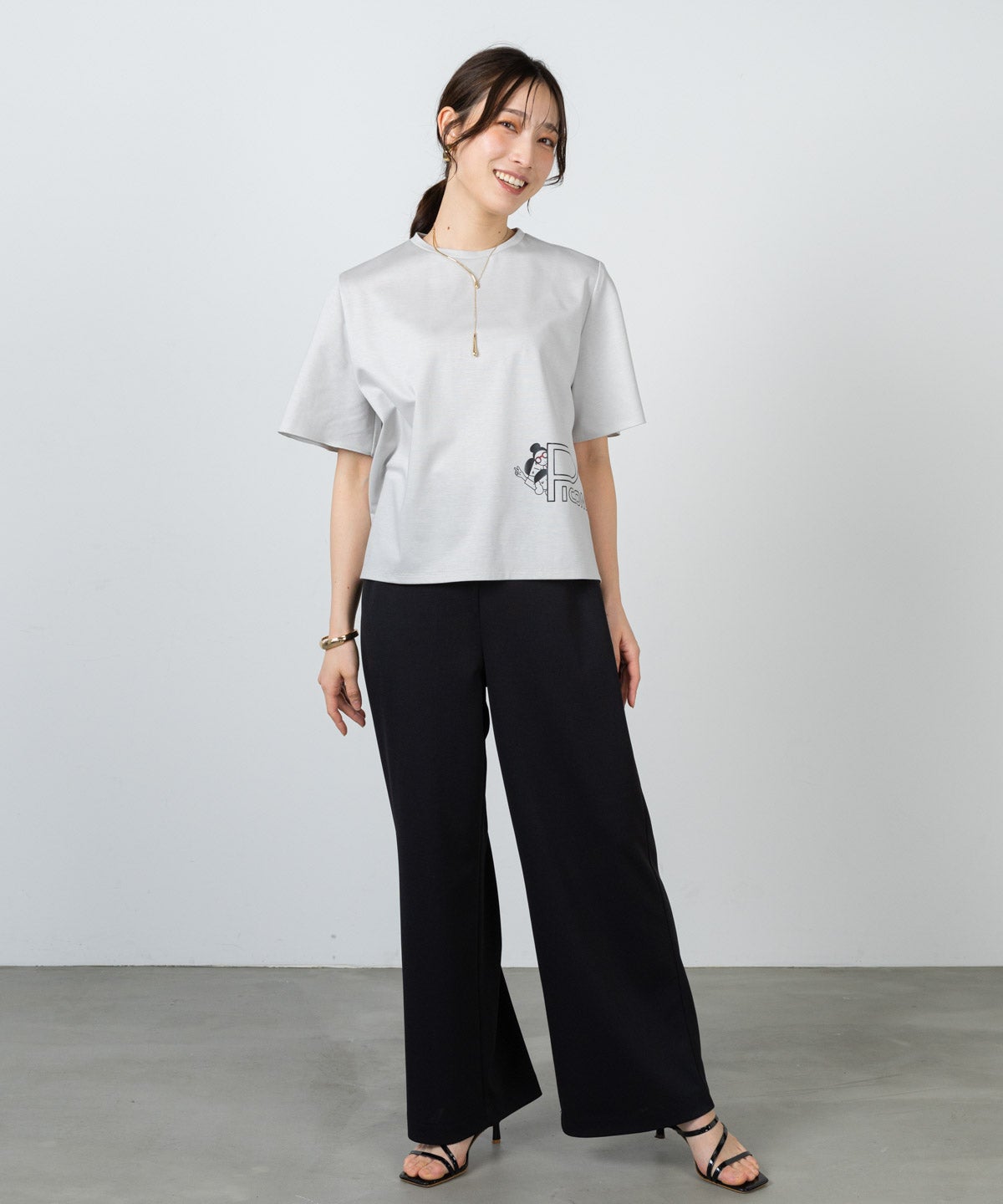 モデル着用画像(ブラック)