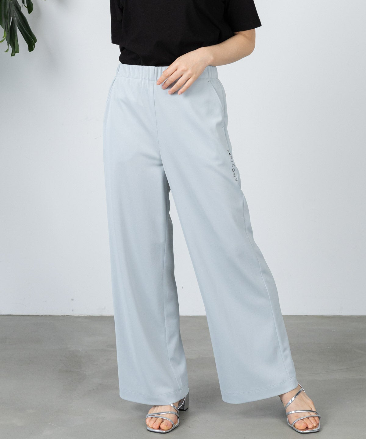 モデル着用画像(ライトグレー)