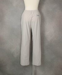 冷感速乾サマーハイテンションパンツ（ライトグレー）後ろ