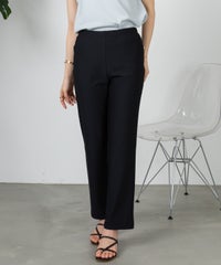 モデル着用画像（ブラック）