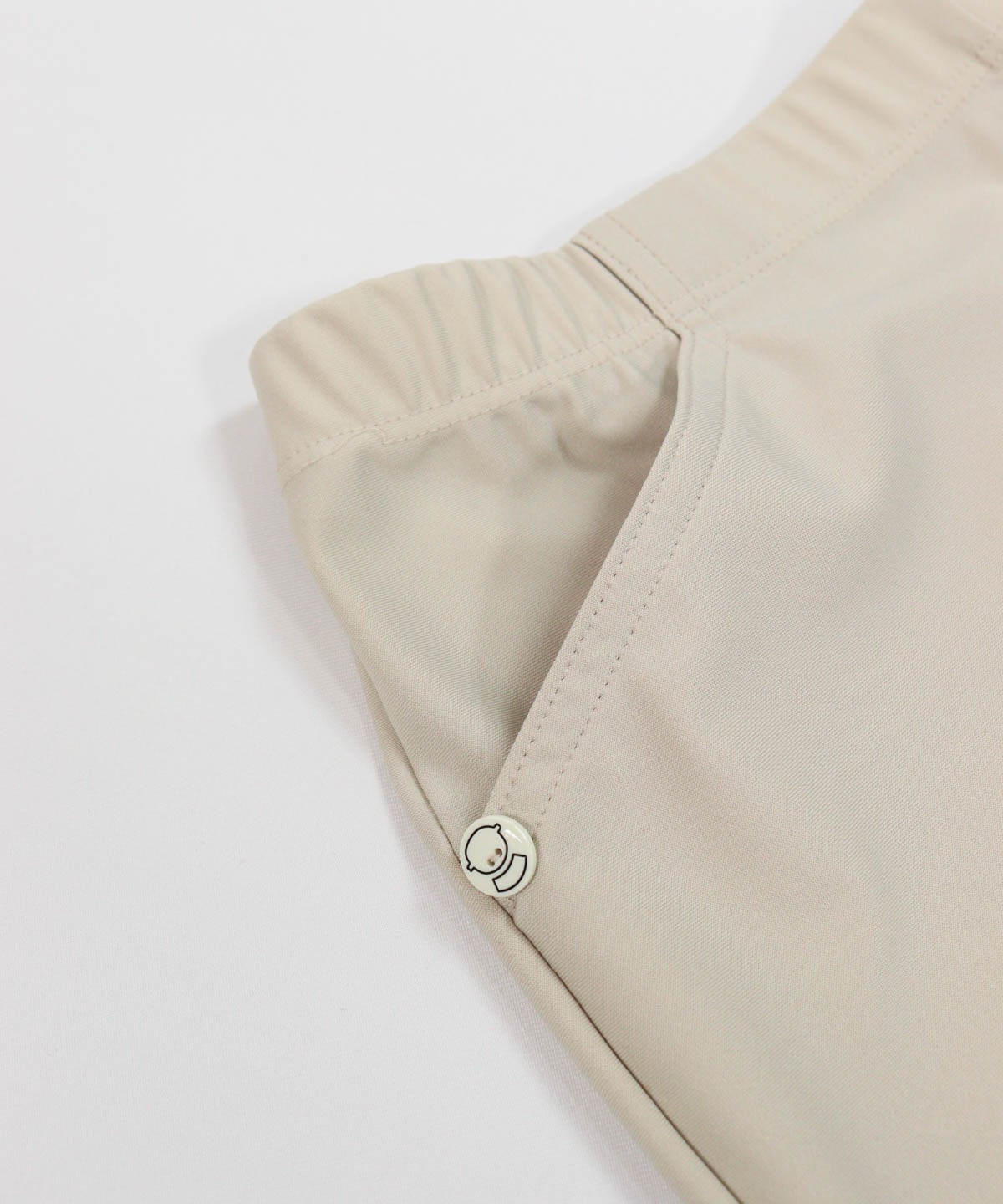 ポケット（ベージュ）