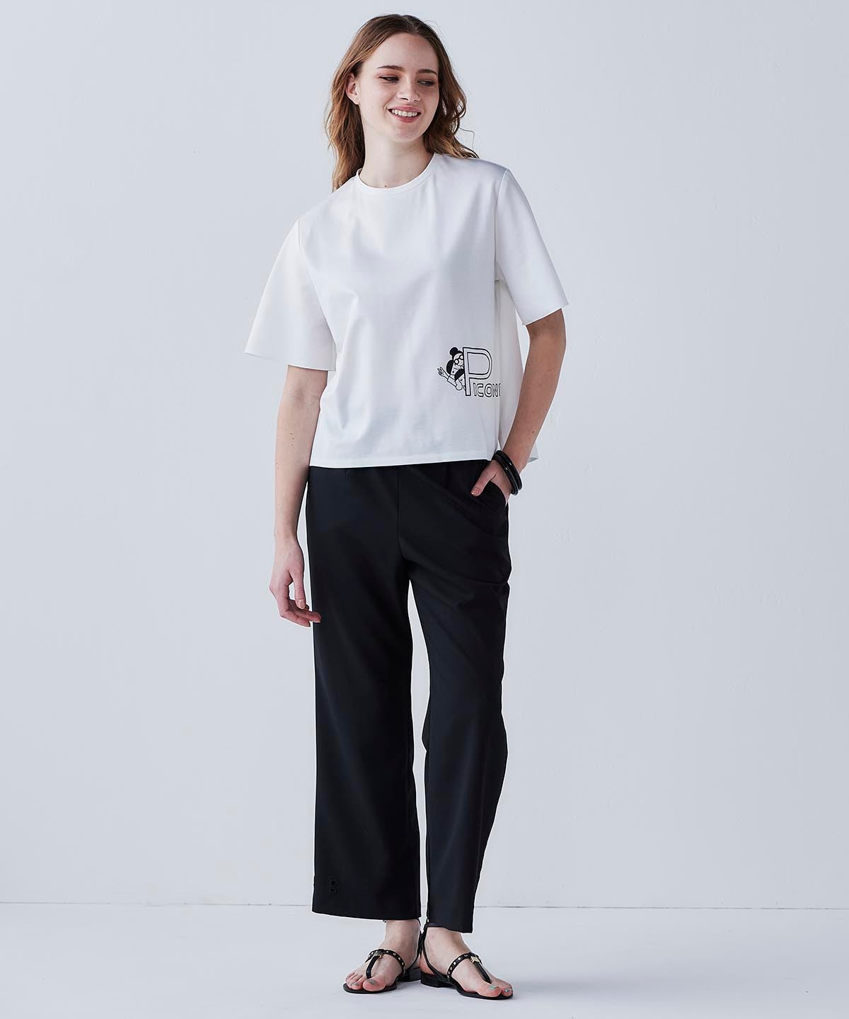 モデル着用画像(ブラック)