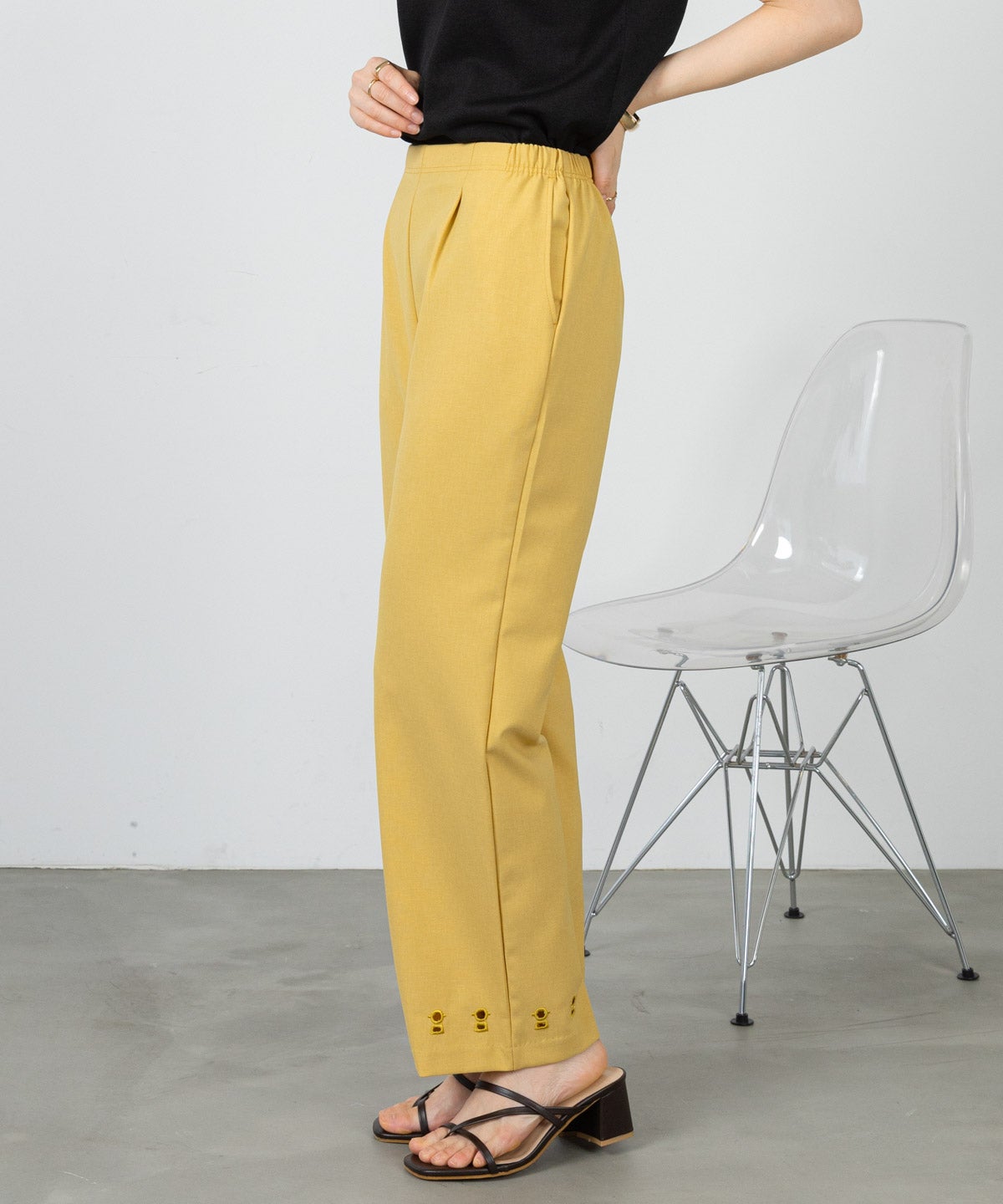 モデル着用画像(イエロー)