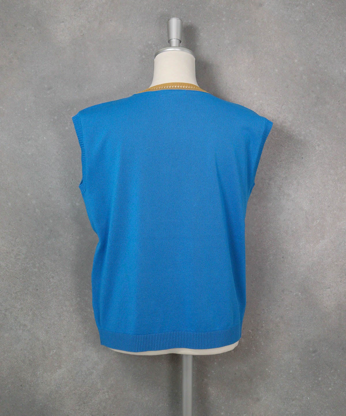 和紙コットン混ノースリプルオーバー（ブルー）後ろ